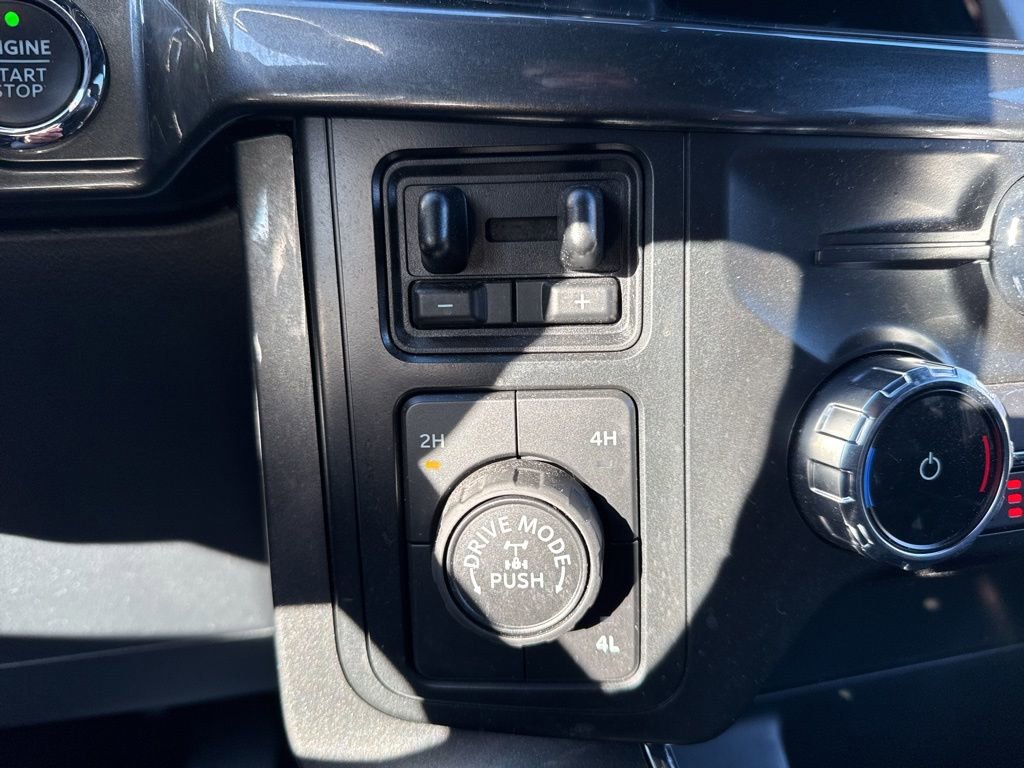 Certified 2022 Ford F150 XLT w/ Equipment Group 302A High image 28