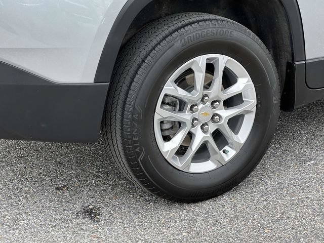 Used 2023 Chevrolet Traverse LS w/ Safety Package FWD image 30