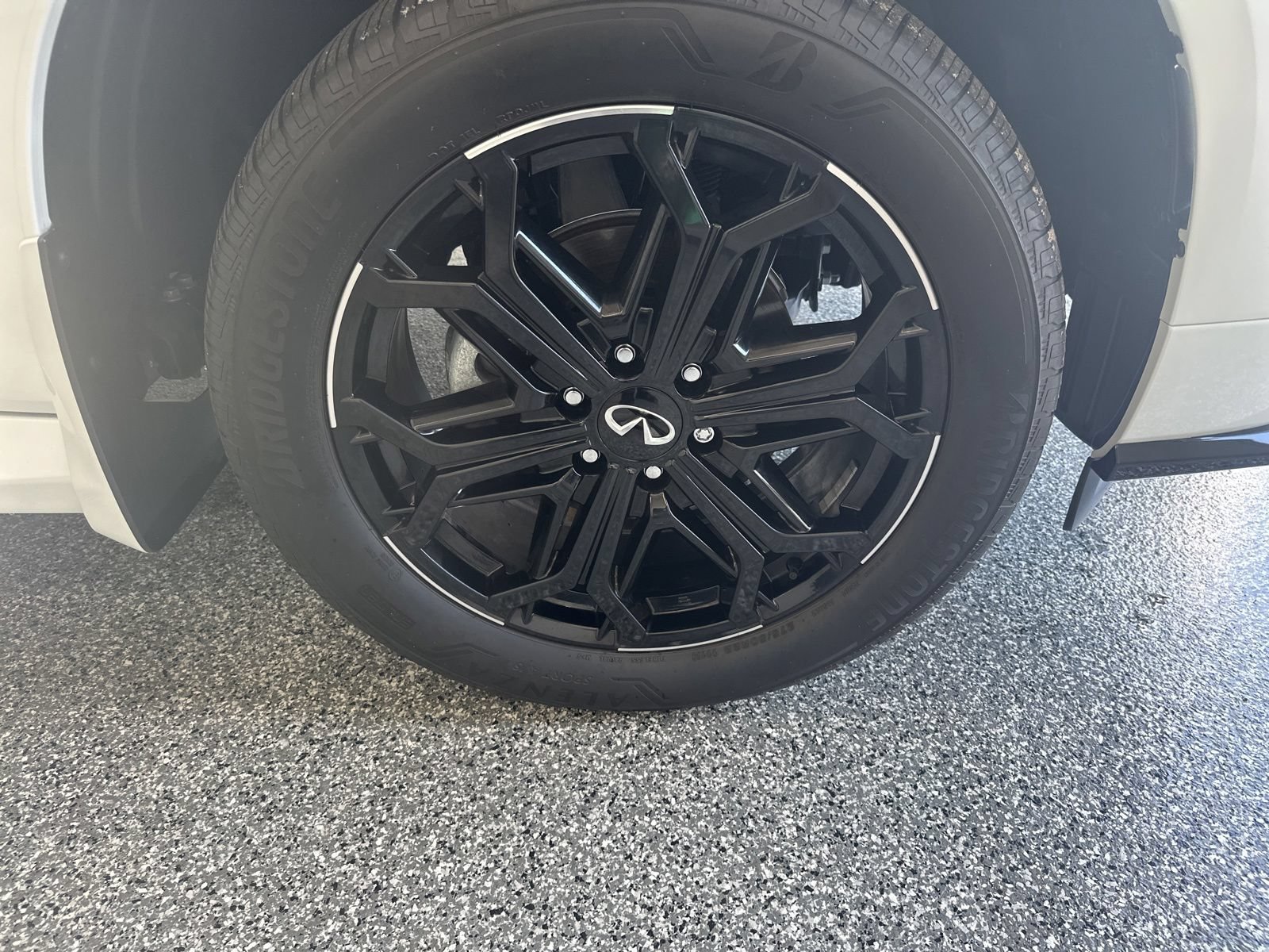 New 2026 INFINITI QX80 4WD image 23