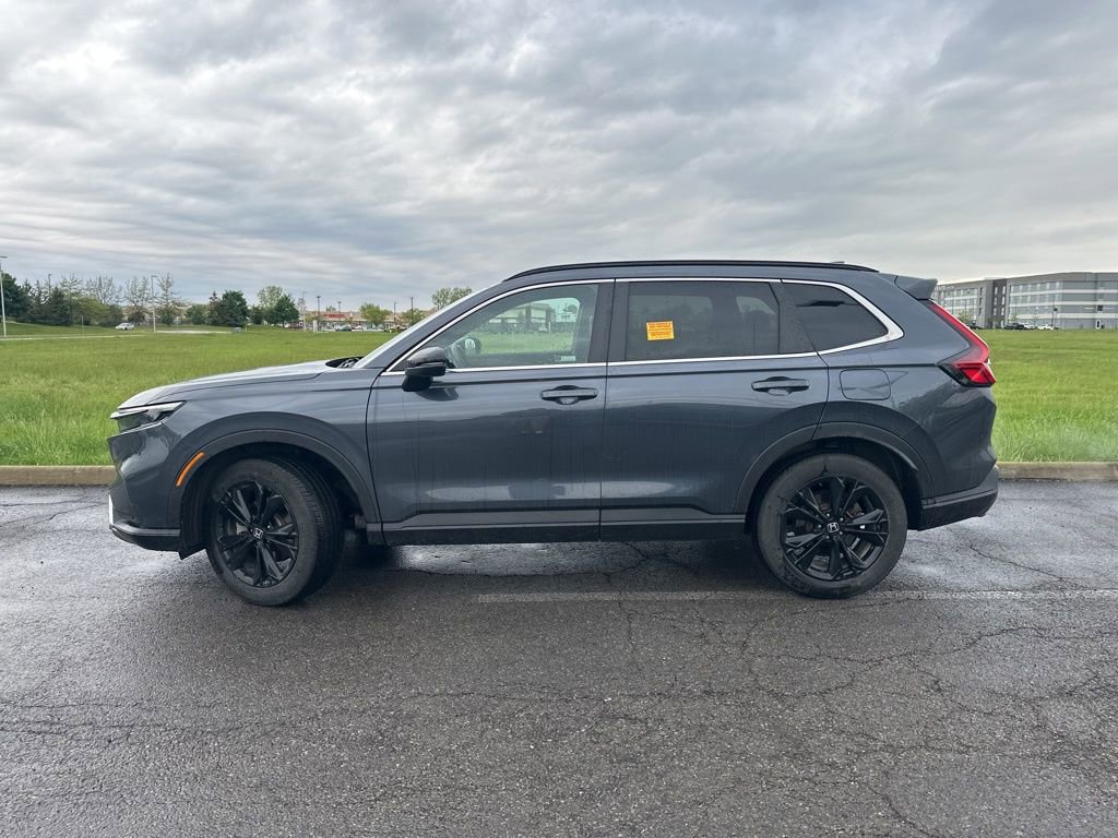 Used 2025 Honda CR-V Sport Touring image 11