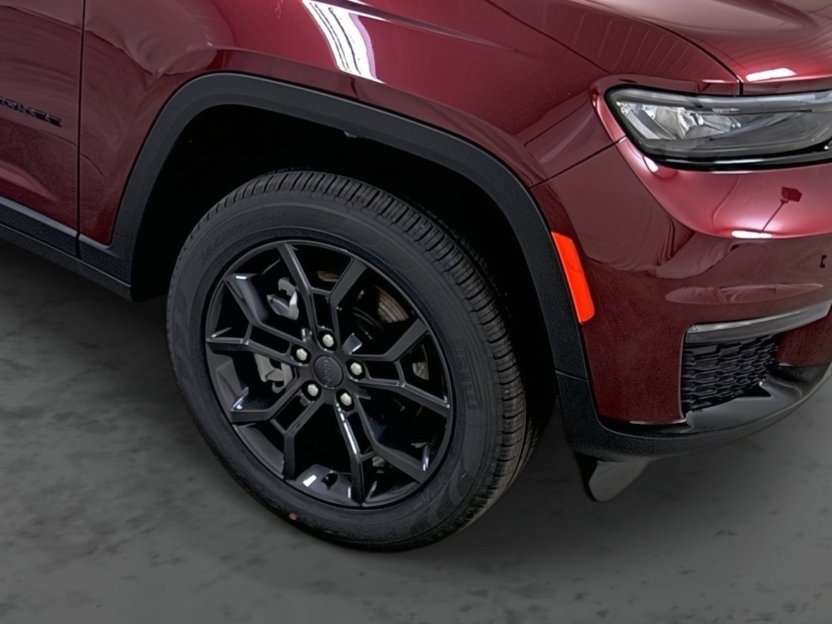 New 2025 Jeep Grand Cherokee L Limited image 14