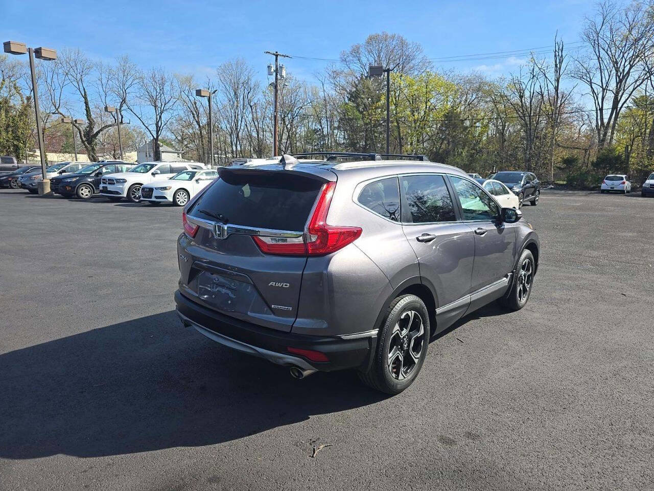 Used 2018 Honda CR-V Touring image 18