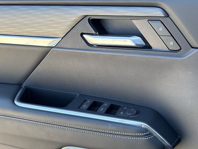 New 2025 GMC Acadia Elevation image 21