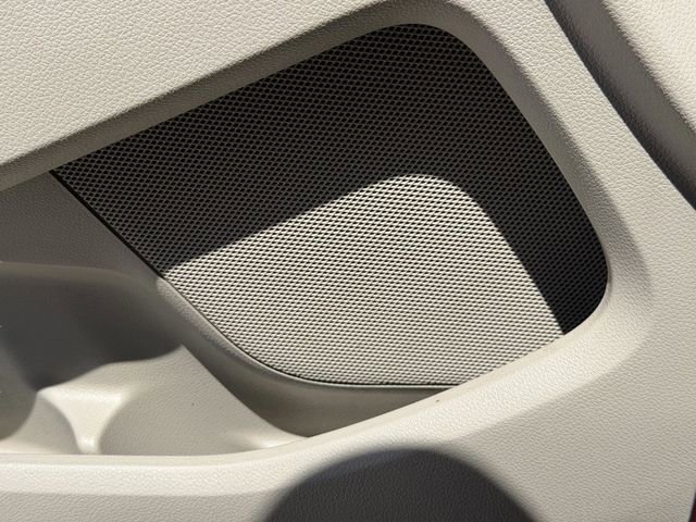 Used 2018 Ford Explorer Limited image 23