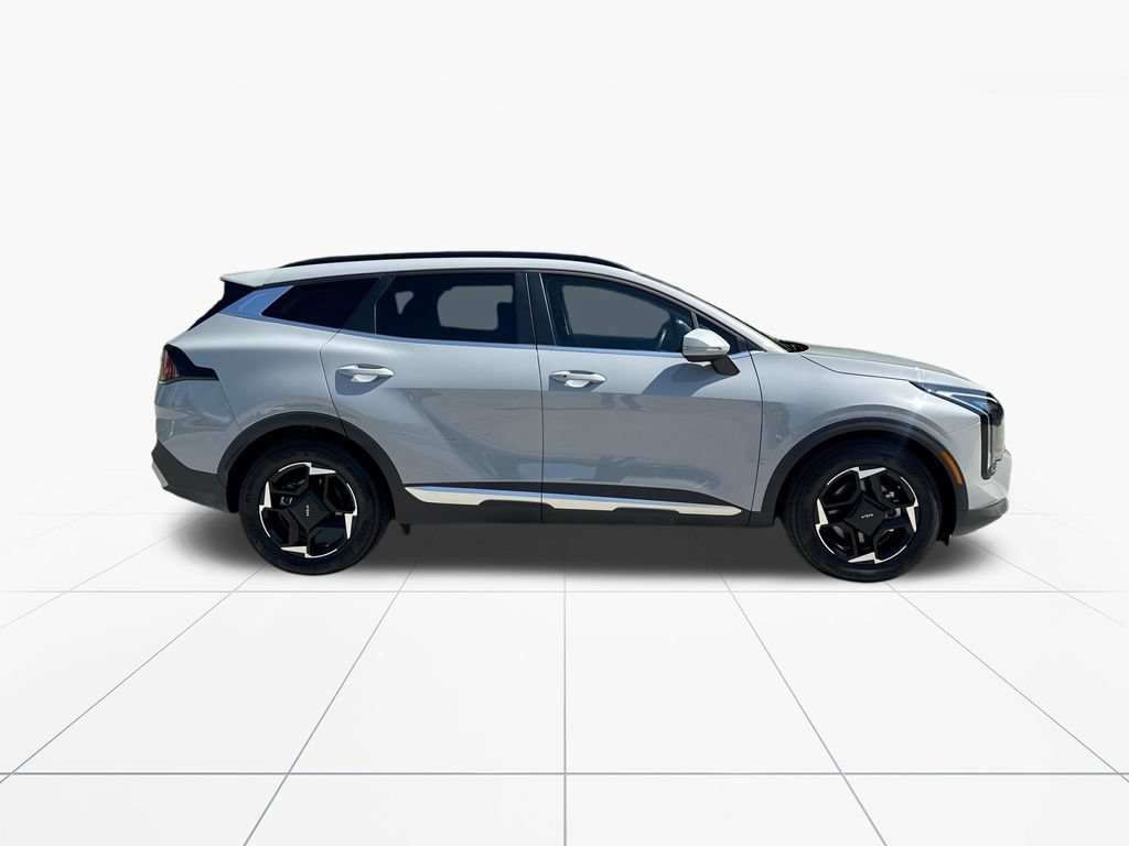 Used 2026 Kia Sportage EX w/ EX Panorama Roof Package FWD image 9