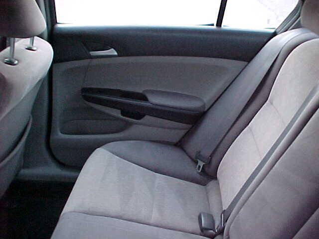 Used 2010 Honda Accord LX image 15