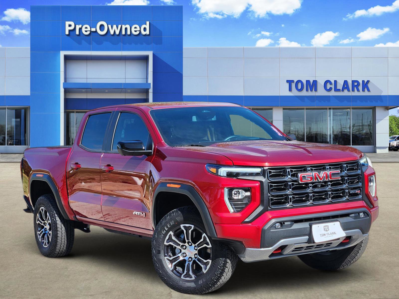 Certified 2024 GMC Canyon AT4 w/ AT4 Premium Package image 1