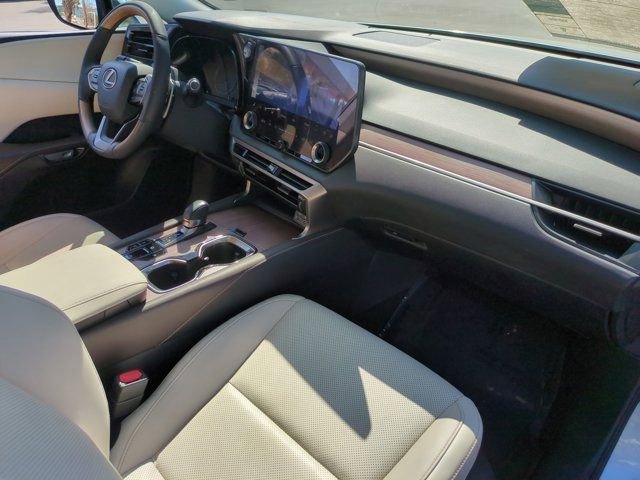 Used 2023 Lexus RX 350h w/ Cold Area Package image 30