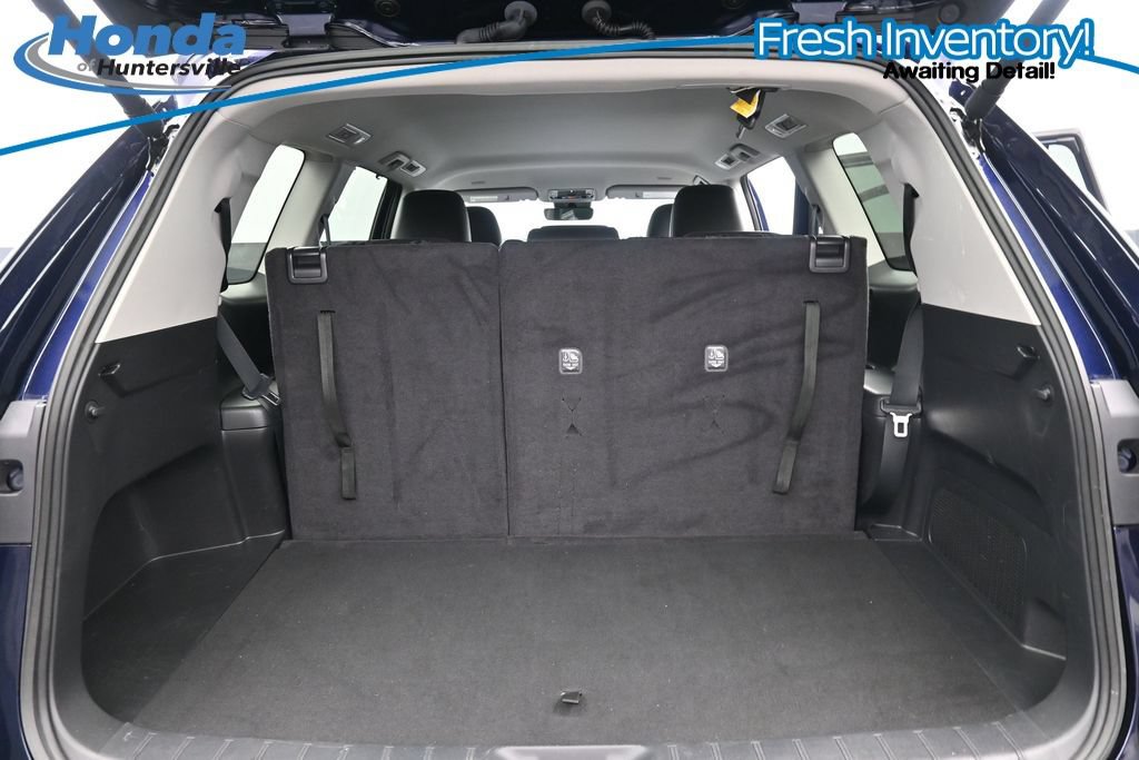 Used 2024 Toyota Grand Highlander AWD image 16