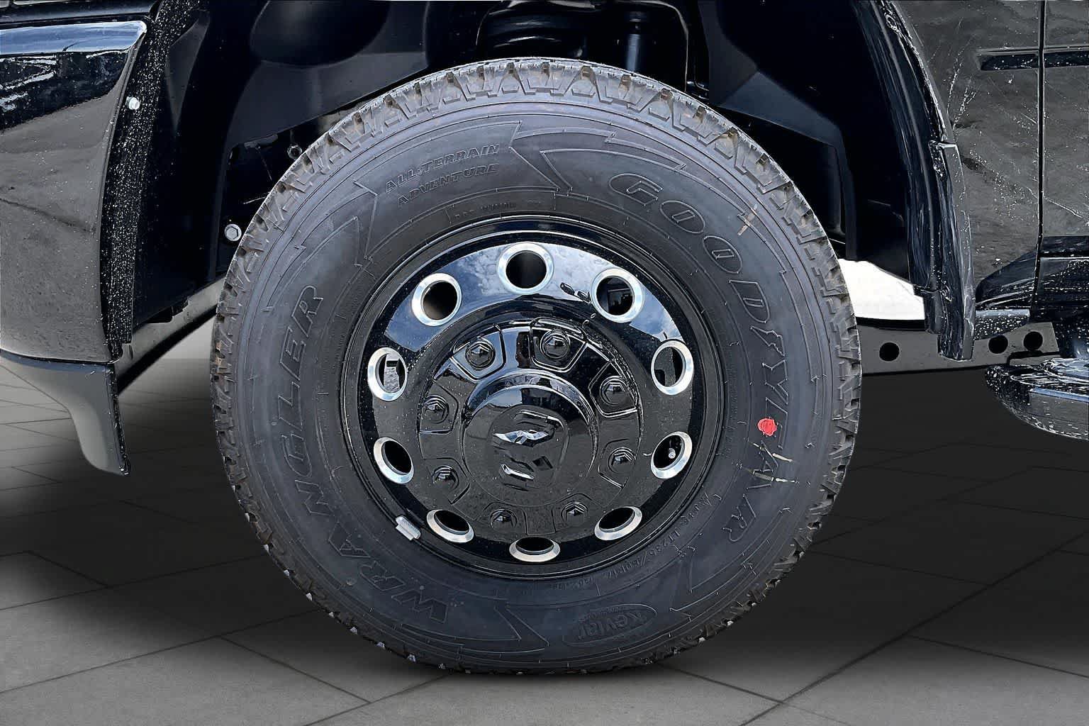 New 2026 RAM 3500 Laramie w/ Night Edition AWD/4WD image 12