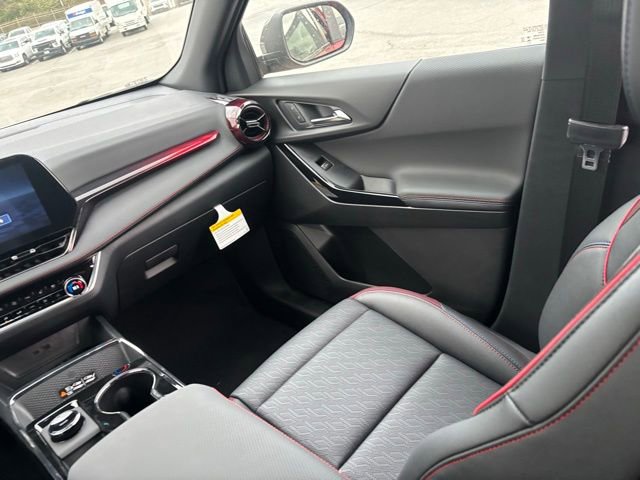 New 2026 Chevrolet Equinox RS w/ Convenience Package III image 17