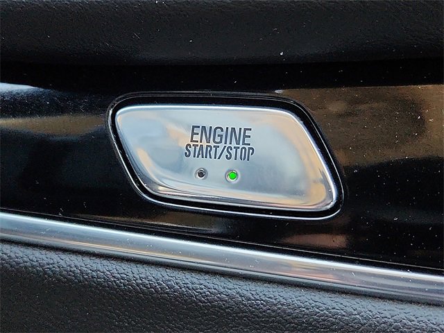 Certified 2024 Buick Enclave Avenir w/ Avenir Technology Package image 21