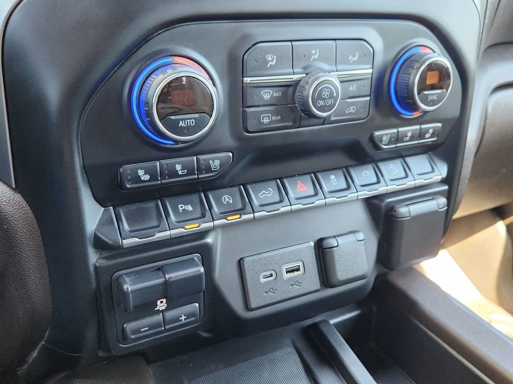 Used 2021 Chevrolet Silverado 1500 LTZ AWD/4WD image 10