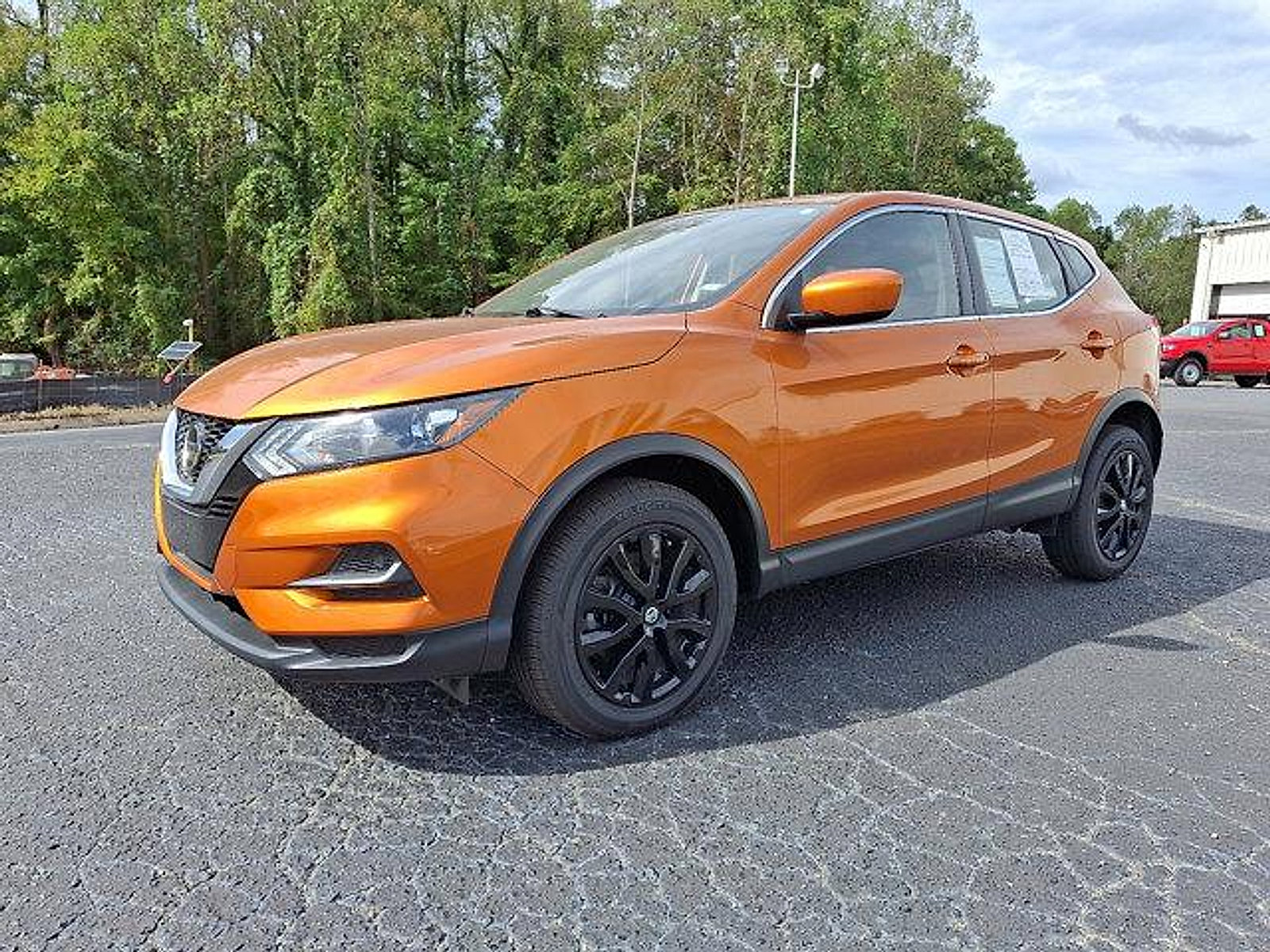 Used 2022 Nissan Rogue Sport S image 33