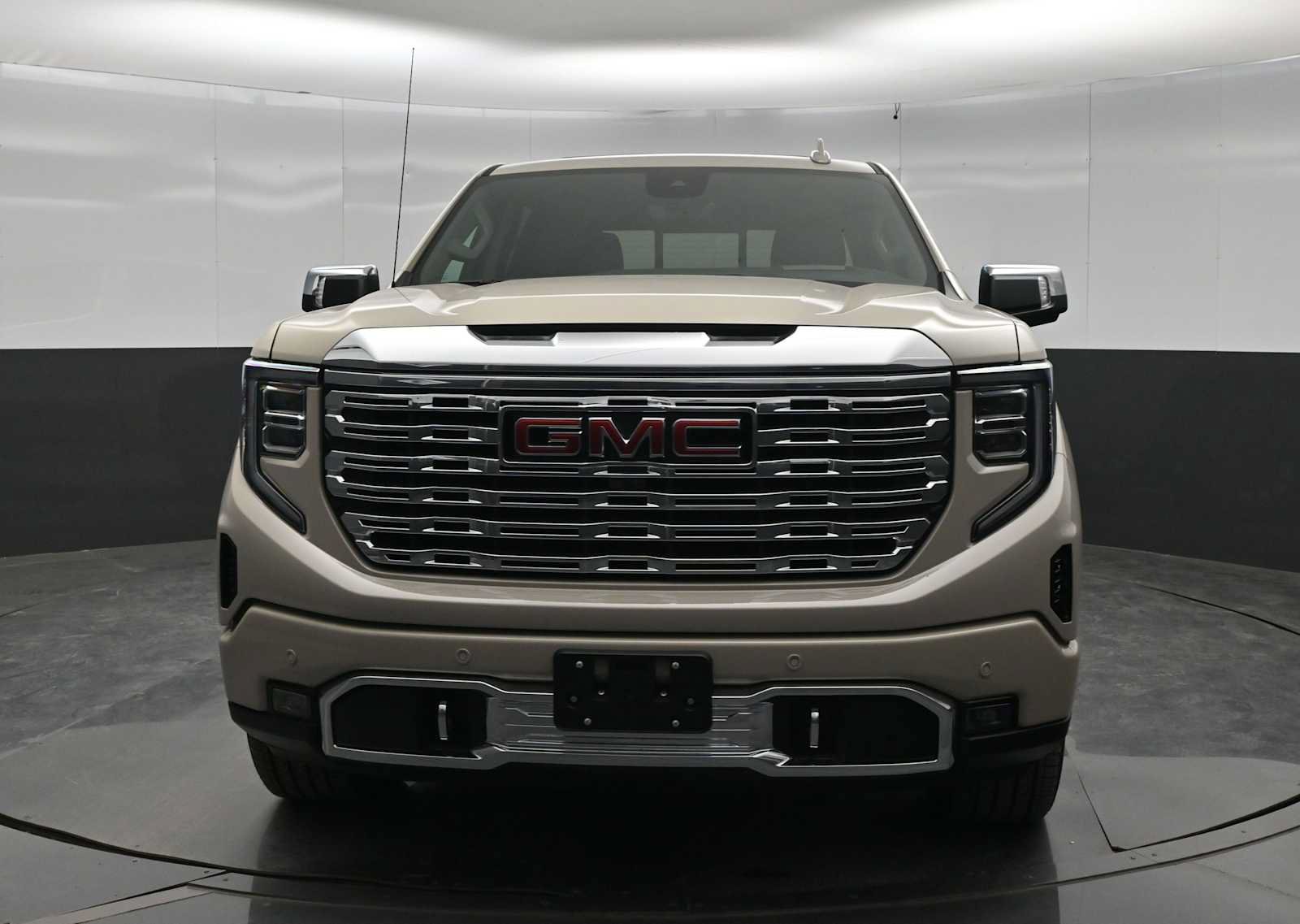 New 2026 GMC Sierra 1500 Denali AWD/4WD image 2