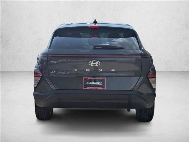 New 2027 Hyundai Kona SE FWD image 8