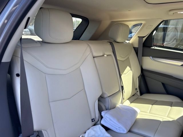 Used 2020 Cadillac XT5 Premium Luxury FWD image 12
