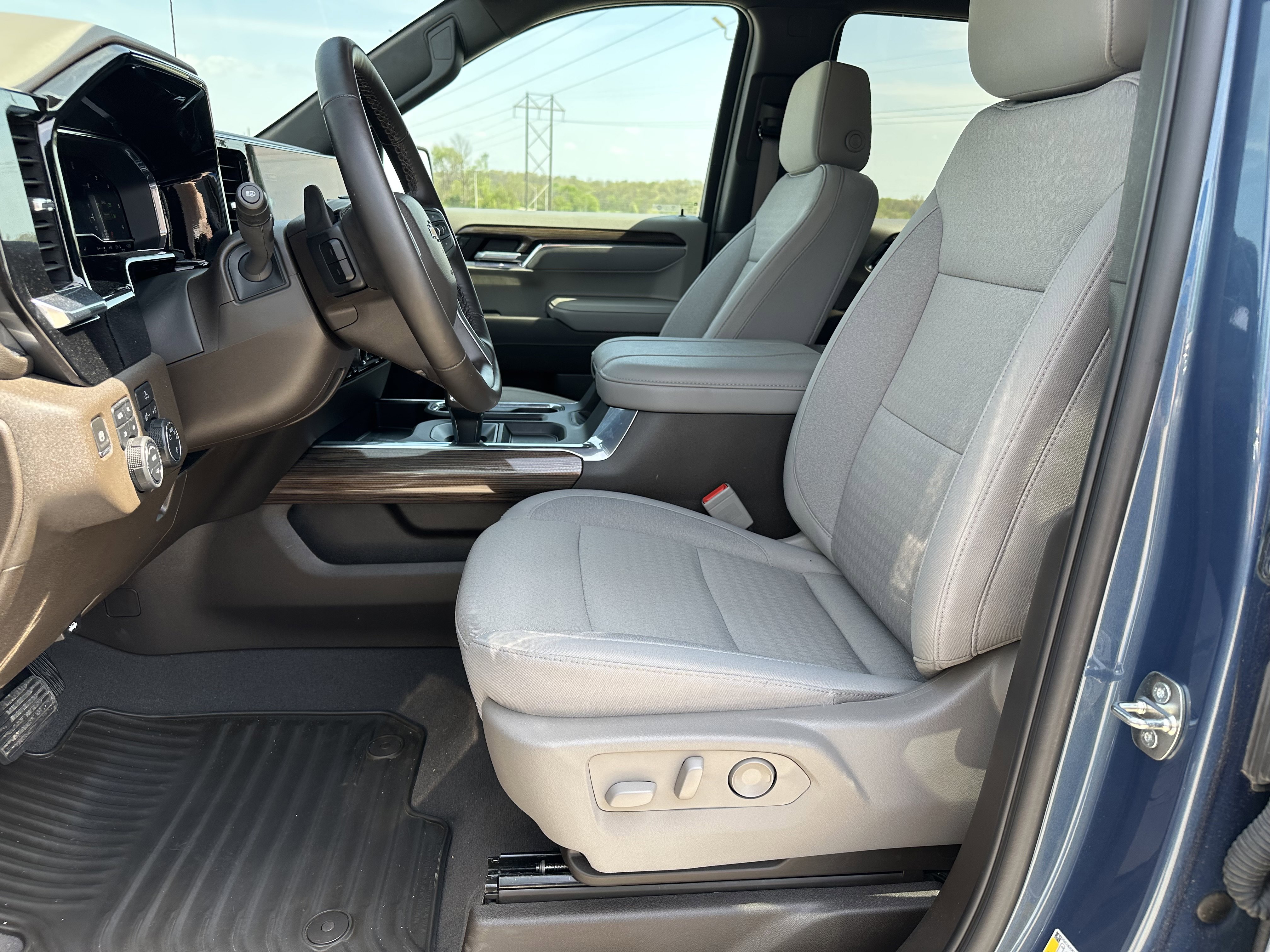 Used 2024 Chevrolet Silverado 1500 LT w/ Texas Edition Plus AWD/4WD image 22