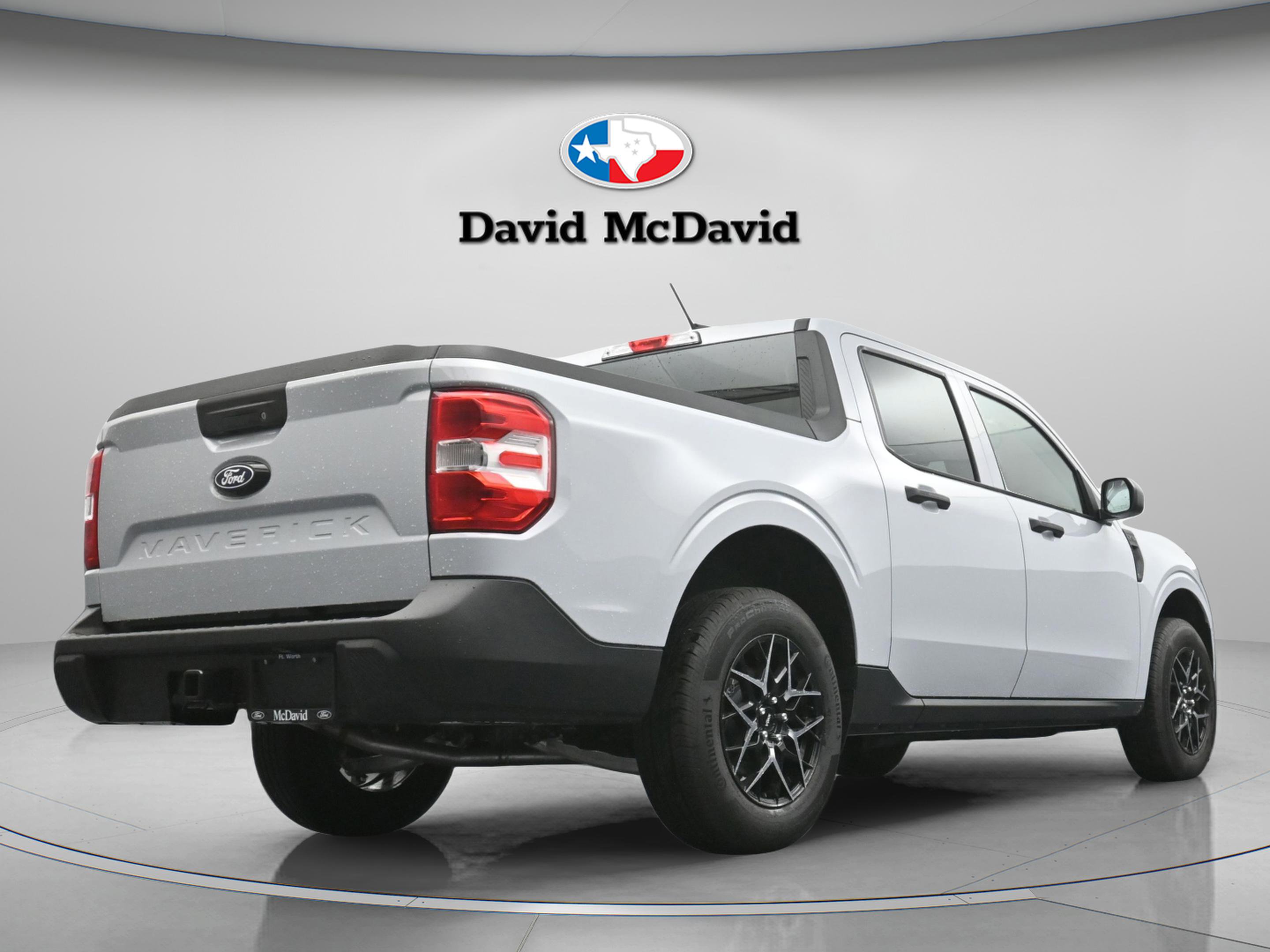 Used 2025 Ford Maverick XL w/ Equipment Group 102A AWD/4WD image 33