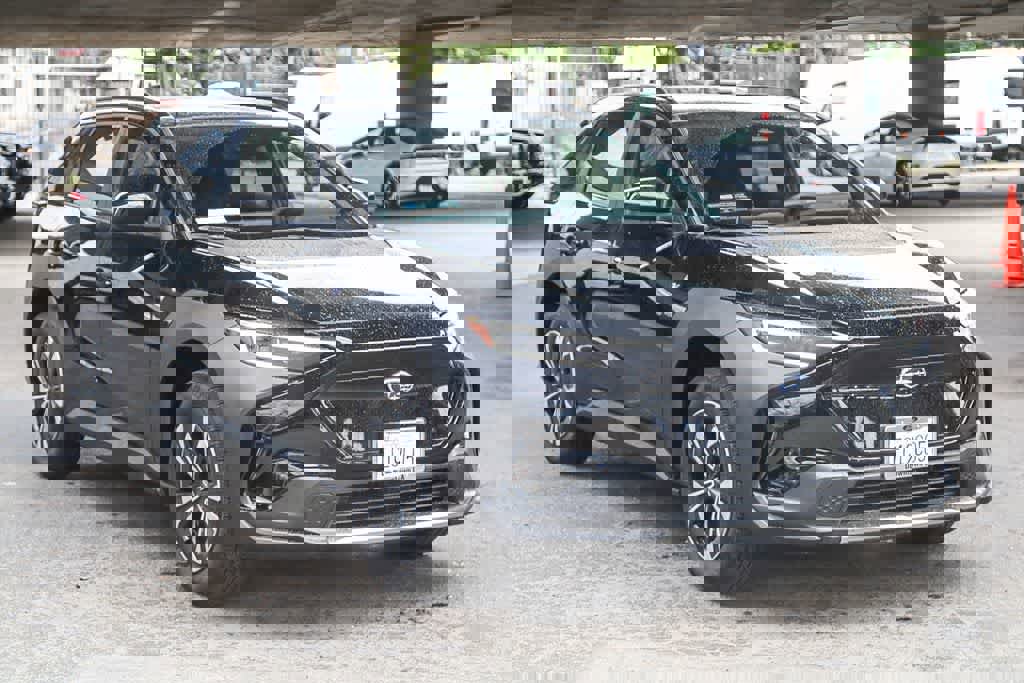 Used 2025 Subaru Solterra Premium image 3