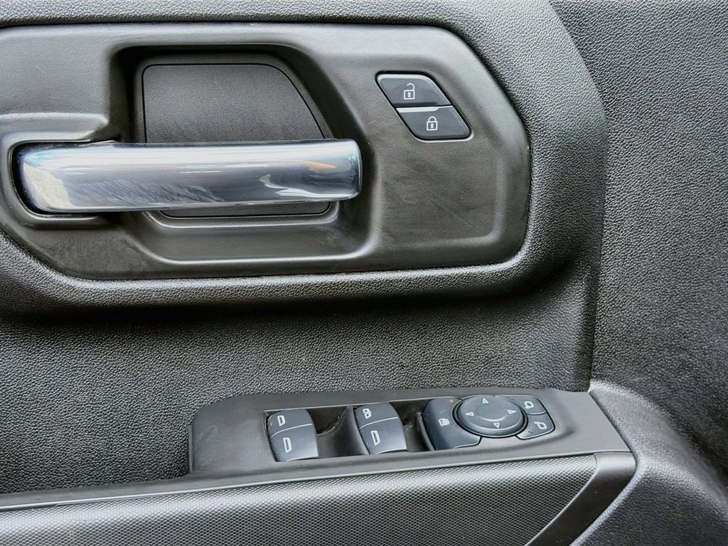 Used 2025 Chevrolet Silverado 3500 W/T w/ WT Convenience Package AWD/4WD image 18