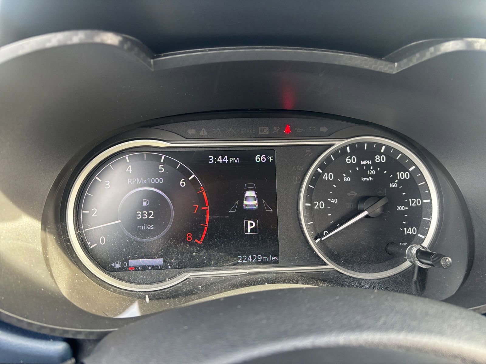 Used 2025 Nissan Versa SV image 40