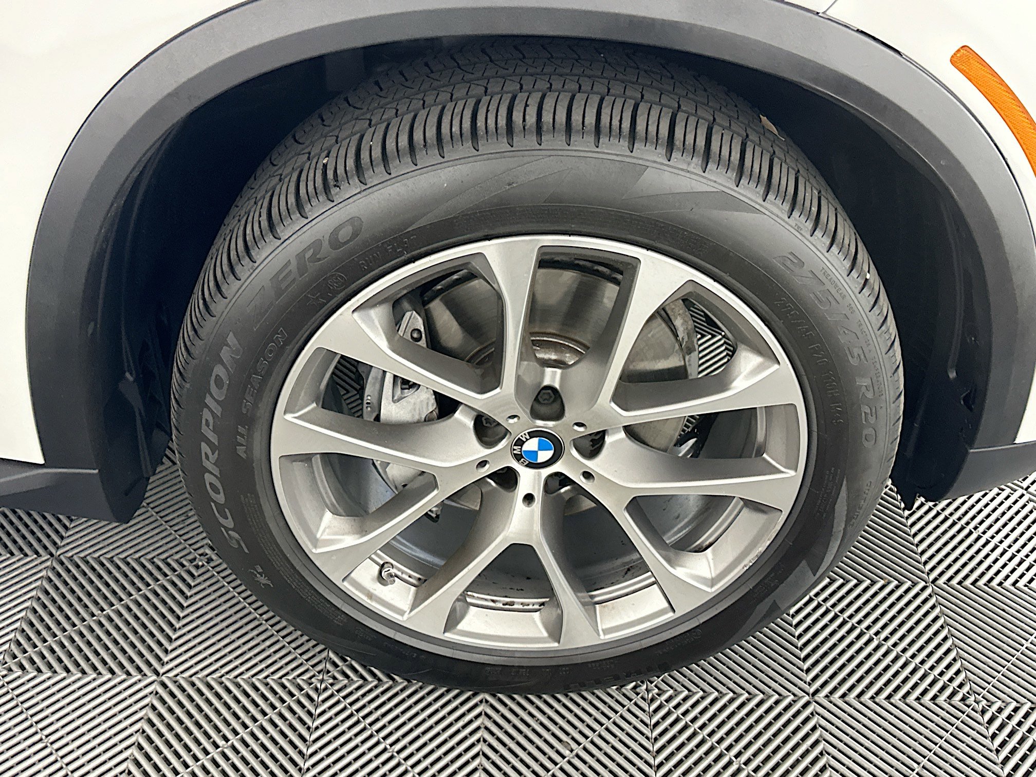 Used 2026 BMW X5 xDrive40i image 11