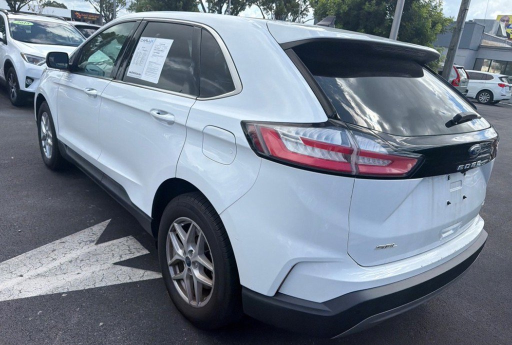 Used 2022 Ford Edge SEL AWD/4WD image 4