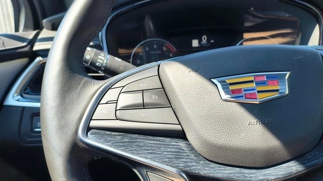 Used 2024 Cadillac XT5 Premium Luxury image 8