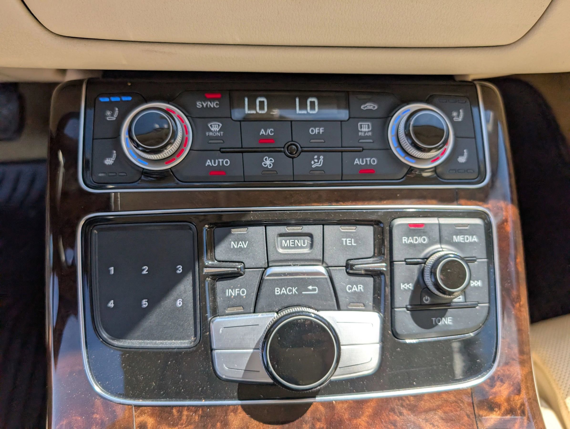 Used 2014 Audi A8 L TDI image 17
