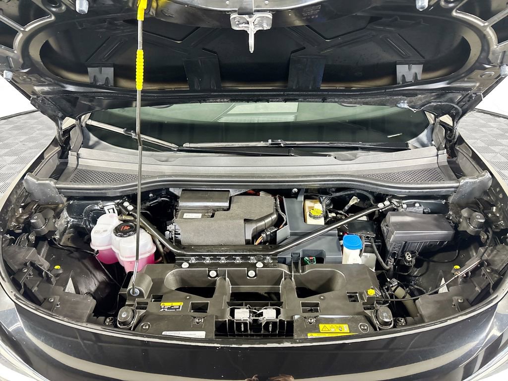 Certified 2021 Volkswagen ID.4 Pro S w/ Gradient Package image 24