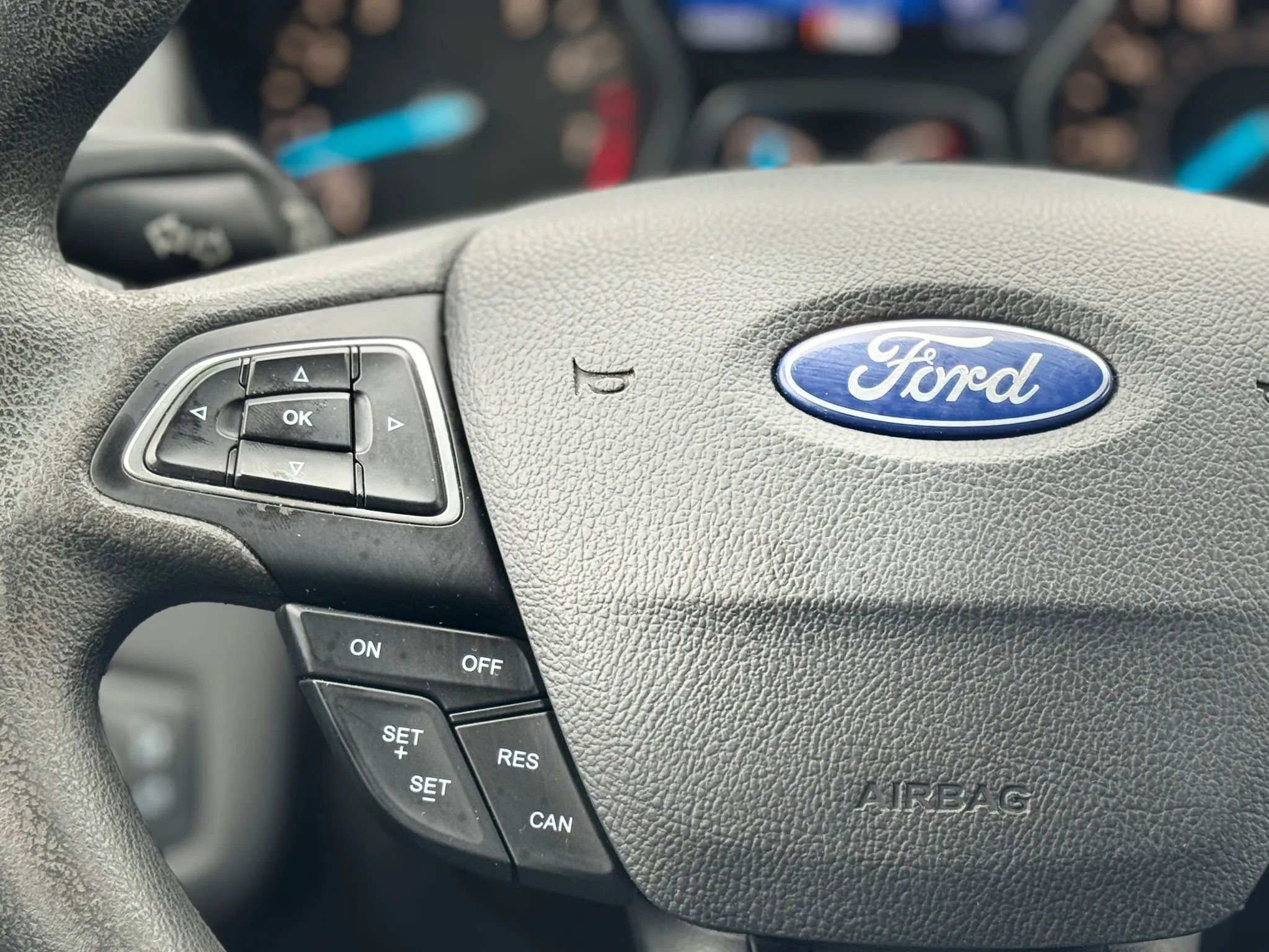 Used 2019 Ford Escape SE image 19