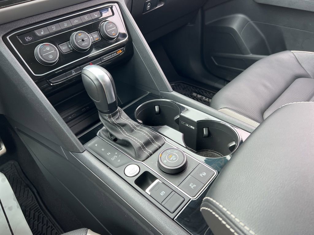 Used 2023 Volkswagen Atlas SEL Premium image 20