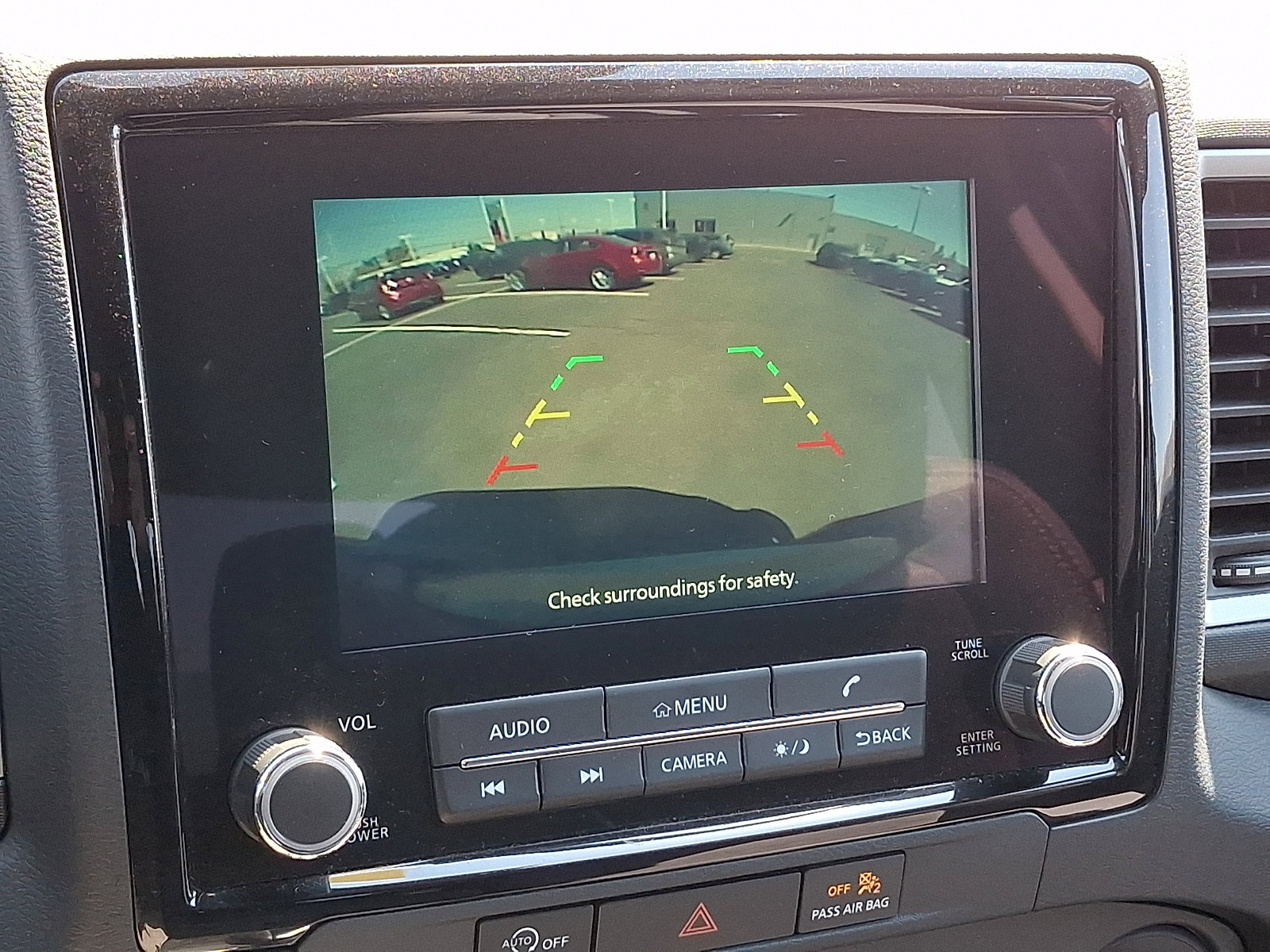 Used 2024 Nissan Frontier SV w/ Technology Package image 17