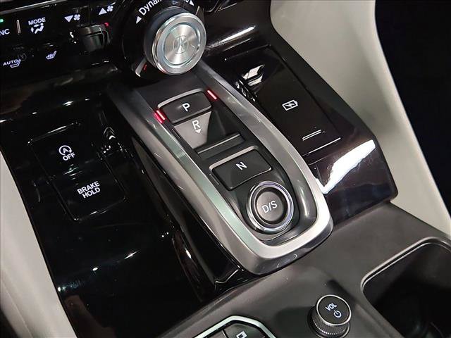 Used 2023 Acura MDX w/ Technology Package FWD image 12