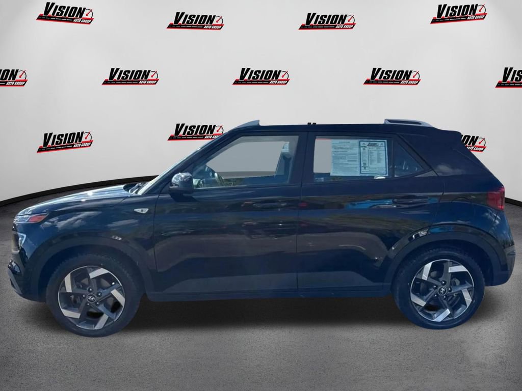 Used 2022 Hyundai Venue SEL w/ Cargo Package image 8