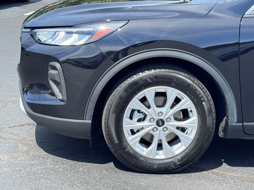 Used 2023 Ford Escape Active FWD image 37