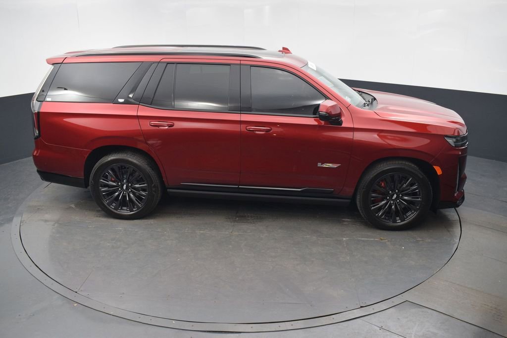 Certified 2023 Cadillac Escalade V w/ LPO, ONYX Package image 46