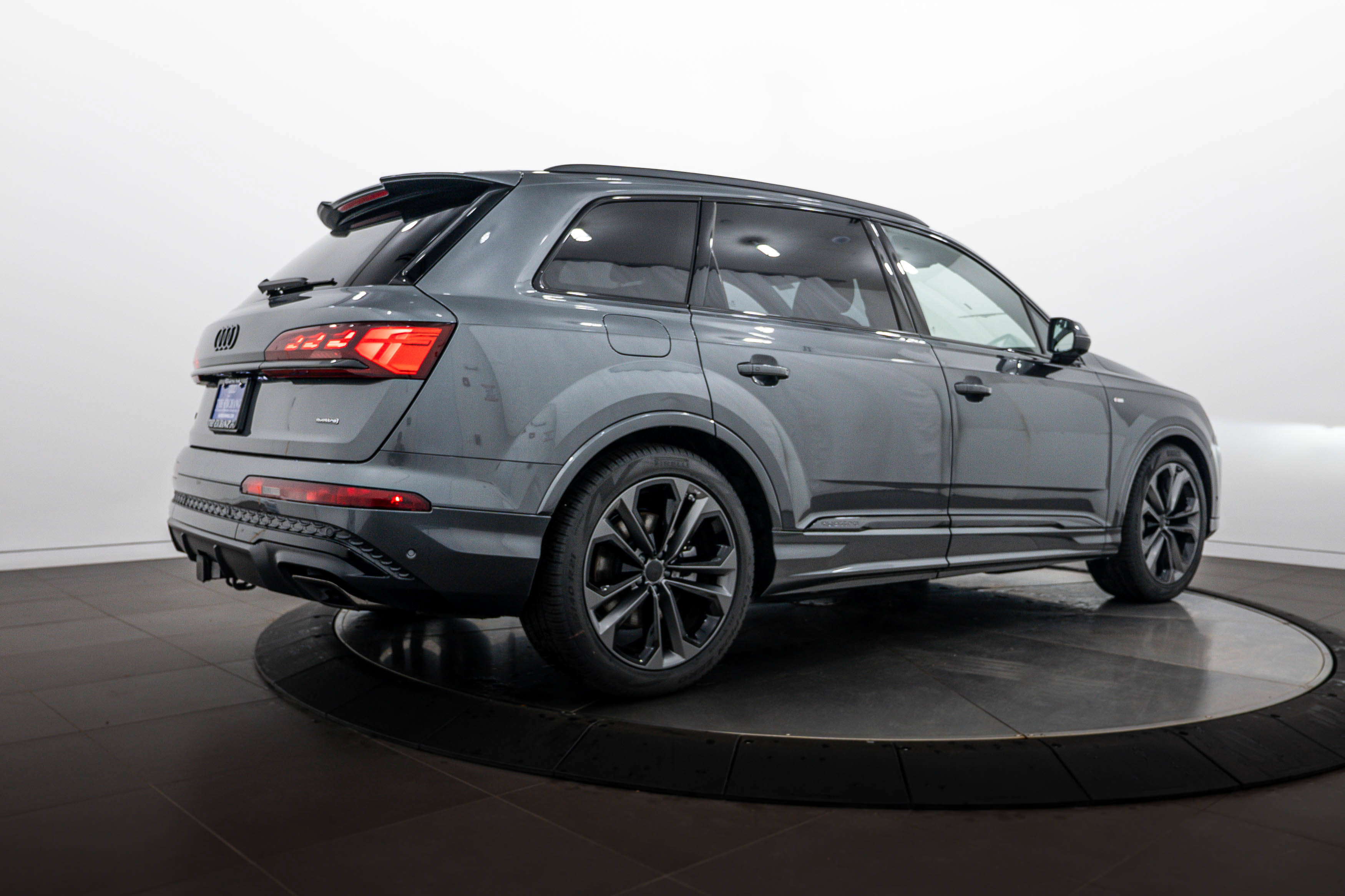 New 2026 Audi Q7 3.0T Prestige AWD/4WD image 4