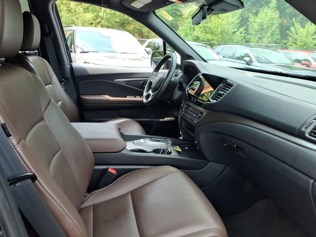 Used 2024 Honda Passport EX-L image 23