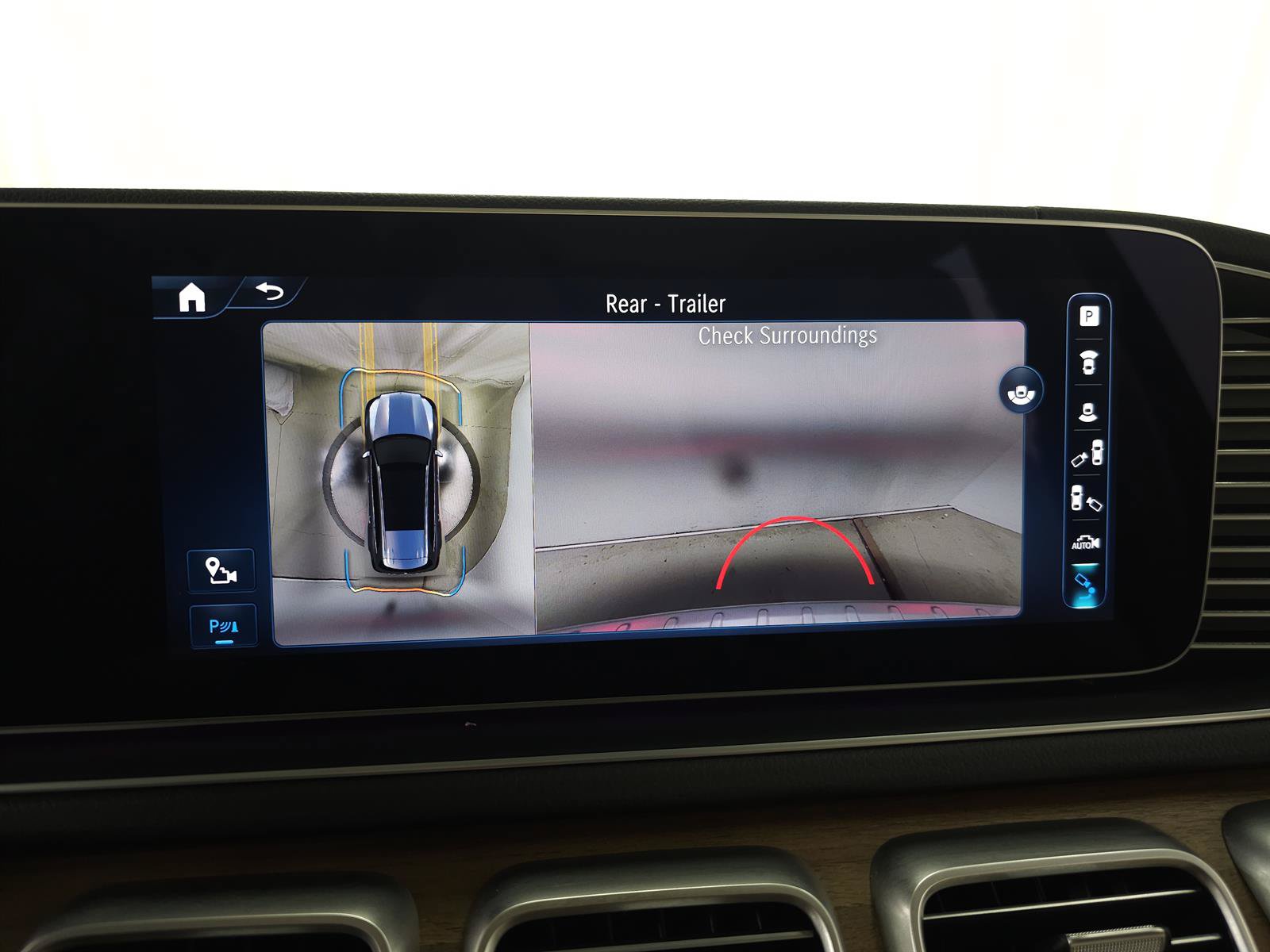 Used 2024 Mercedes-Benz GLS 450 4MATIC image 30