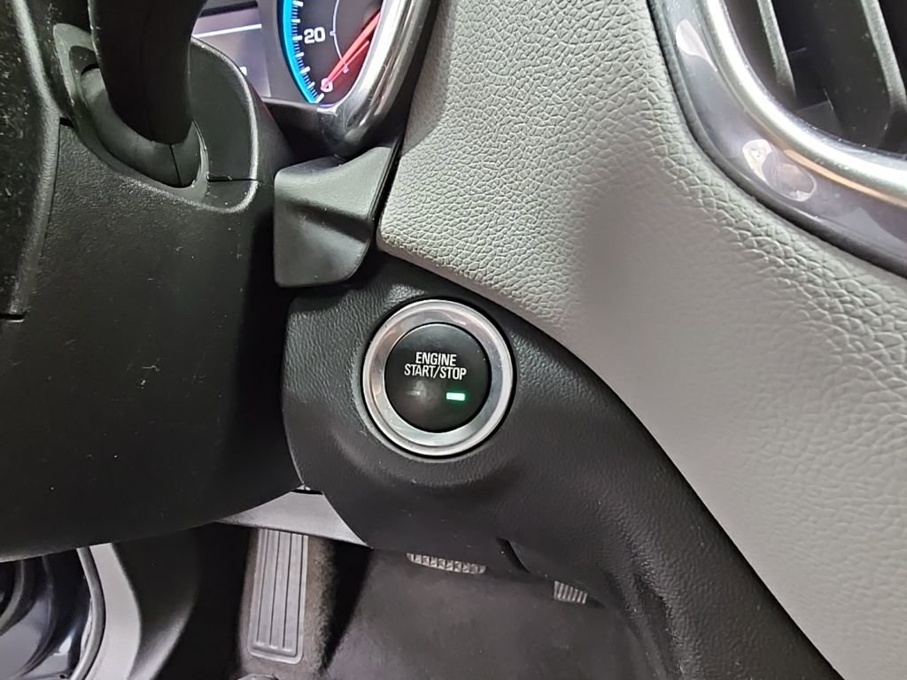 Used 2019 Chevrolet Equinox LS image 22