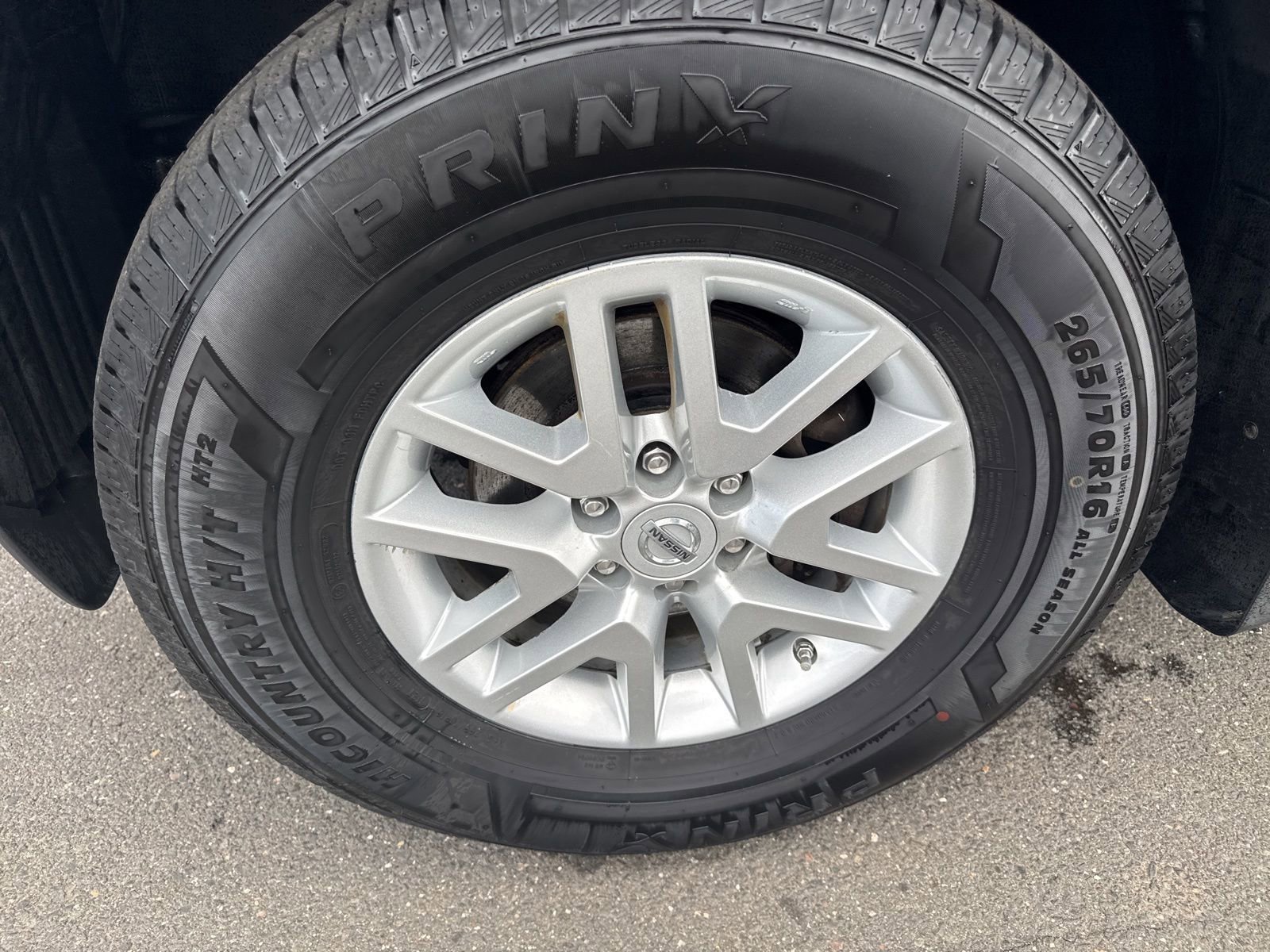 Used 2019 Nissan Frontier SV image 11
