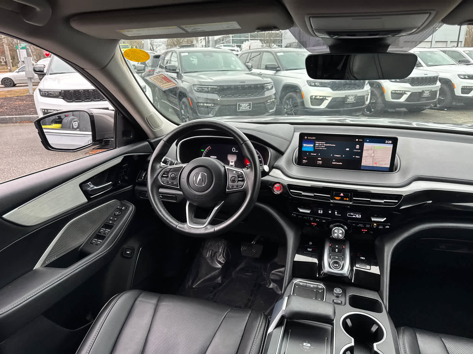 Used 2024 Acura MDX SH-AWD w/ Technology Package image 36