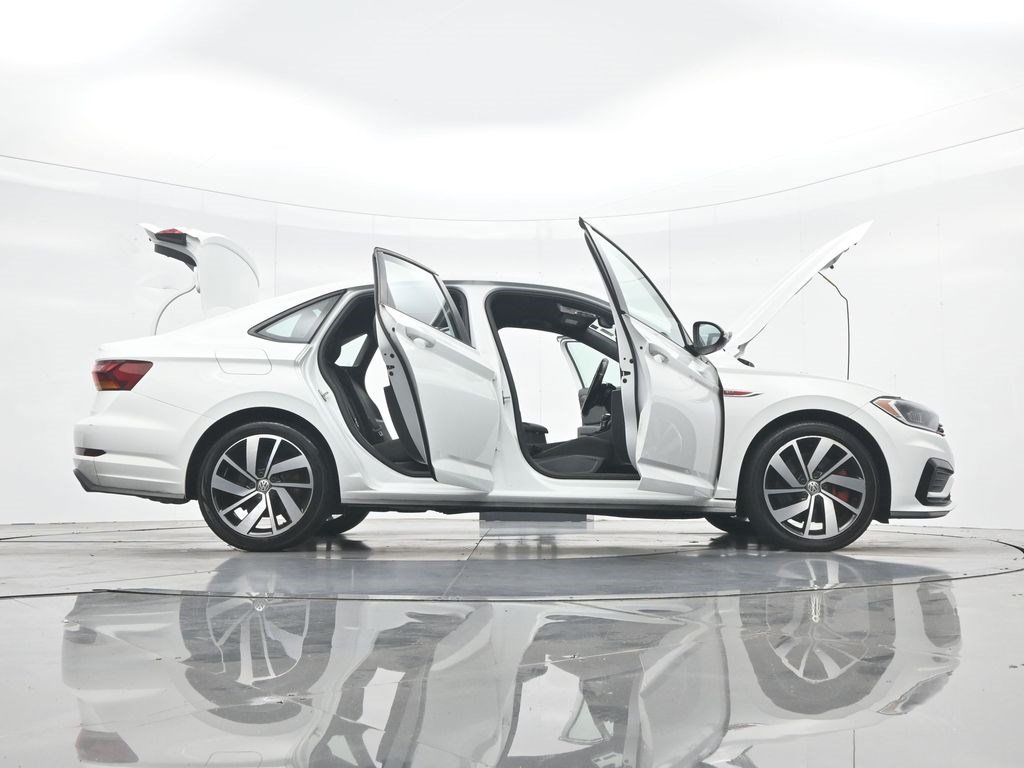 Used 2019 Volkswagen Jetta GLI FWD image 45
