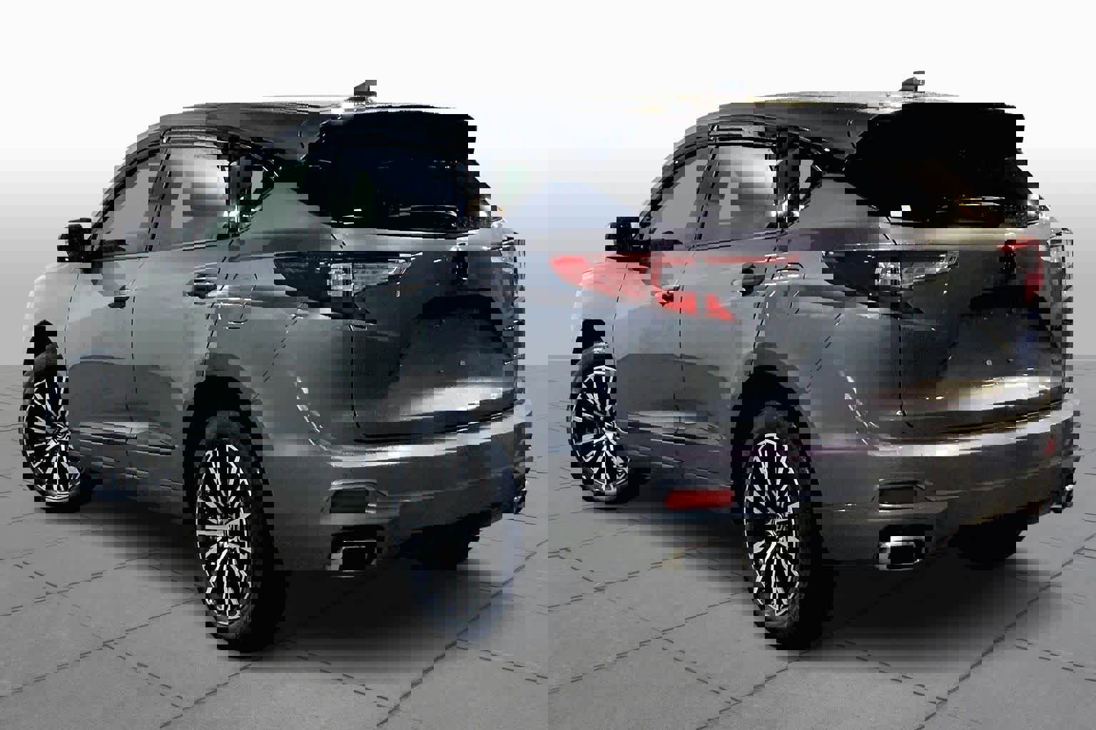 Used 2025 Acura RDX SH-AWD w/ Advance Package image 12