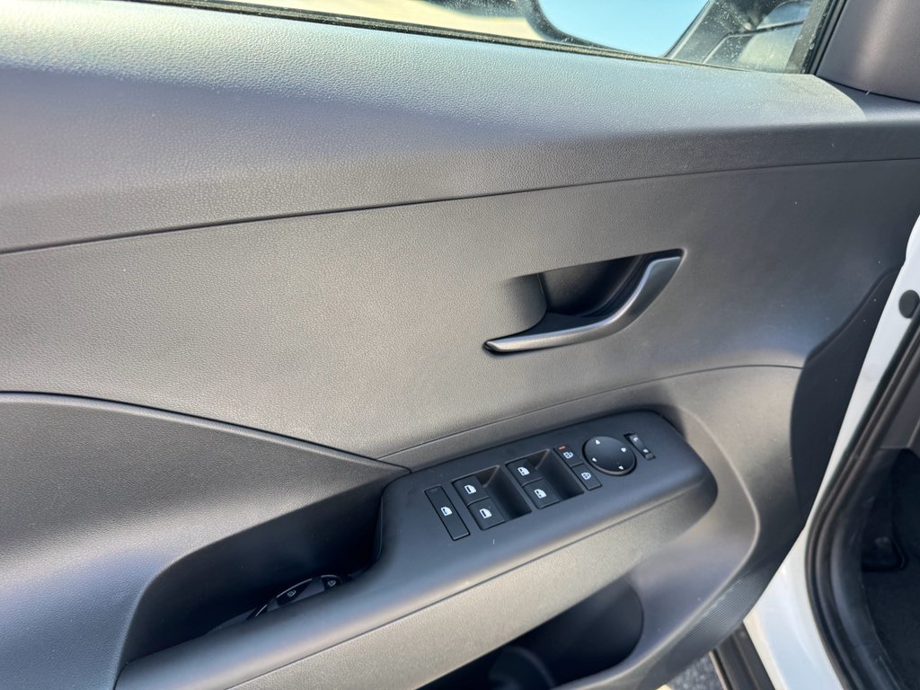 New 2026 Hyundai Kona SEL Sport AWD/4WD image 15