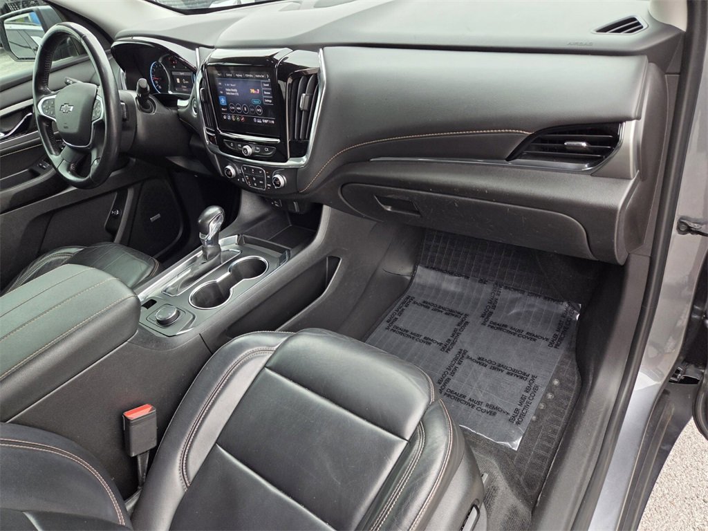 Used 2021 Chevrolet Traverse RS w/ LPO, Floor Liner Package image 18