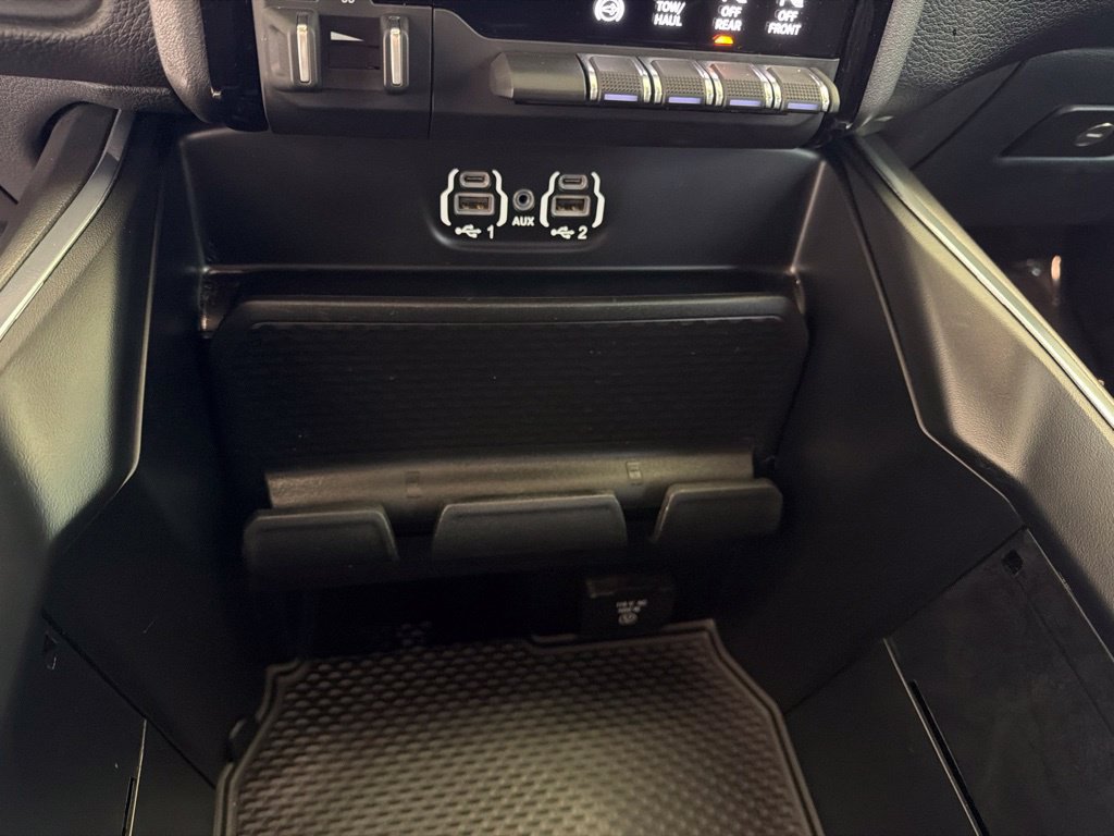 Used 2023 RAM 2500 Laramie w/ Night Edition AWD/4WD image 55