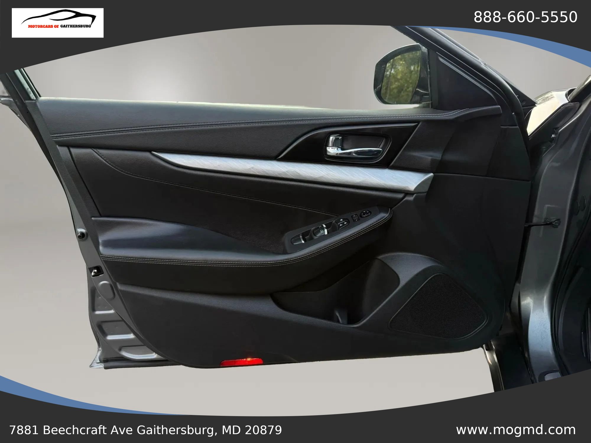 Used 2017 Nissan Maxima 3.5 SV image 17